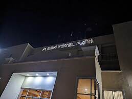 BON Hotel