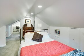 5 Mi to Mall of America: South Minneapolis Home