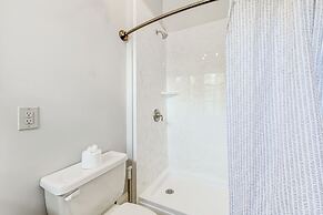 Walk to Top Attractions: Chic Home in Charlotte!