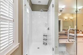 Walk to Top Attractions: Chic Home in Charlotte!