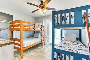 Walk to Beach: Home w/ 2 Decks in Galveston!