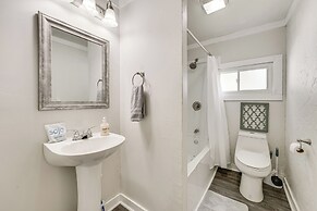 Walk to Dtwn Branson: Pet-friendly Home!