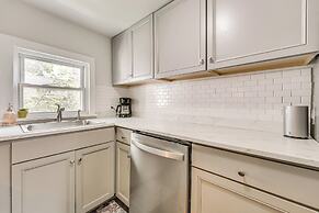 Walk to Dtwn Branson: Pet-friendly Home!