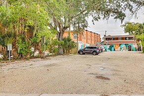 Walk to Nights of Lights: Dtwn St Augustine Apt