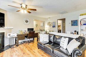 Pet-friendly Home w/ Yard & Fireplace in Lexington