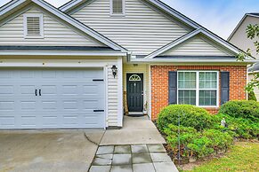 Pet-friendly Home w/ Yard & Fireplace in Lexington