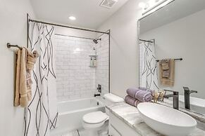 4 Mi to Gaylord Family Stadium: Norman Home