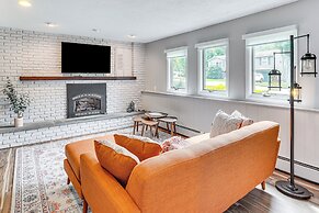 Family Home Close to Warwick, 5 Mi to Lake!