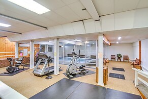 Bartlett Condo: 1 Mi to Attitash Mountain Resort!