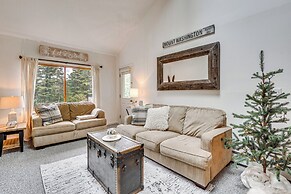 Bartlett Condo: 1 Mi to Attitash Mountain Resort!