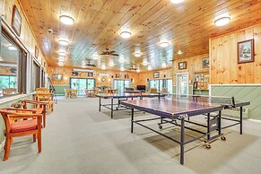 Bartlett Condo: 1 Mi to Attitash Mountain Resort!