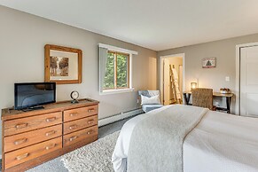 Bartlett Condo: 1 Mi to Attitash Mountain Resort!