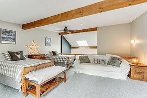 Bartlett Condo: 1 Mi to Attitash Mountain Resort!