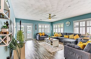 Home w/ Private Dock on Canal in Hernando Beach!