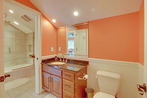 Fish, Swim & More: Lakefront Alabaster Home
