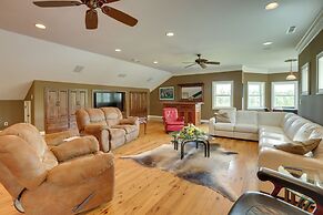 Fish, Swim & More: Lakefront Alabaster Home