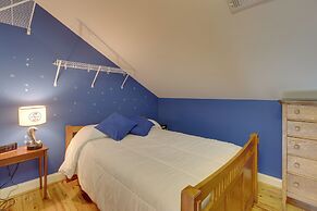 Fish, Swim & More: Lakefront Alabaster Home