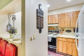 Condo w/ Pool & Beach Access Near Theme Park