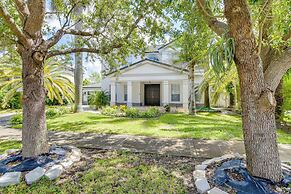 Home w/ Patio: Near Zoo Miami & Black Creek Canal!