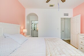 Home w/ Patio: Near Zoo Miami & Black Creek Canal!