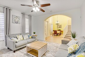 Home w/ Patio: Near Zoo Miami & Black Creek Canal!