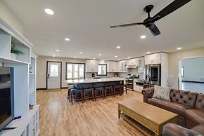 Iowa Family Home w/ Valley Views & Rooftop Deck