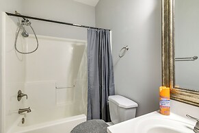 ~ 13 Mi to Ole Miss: Private Family-friendly Home!