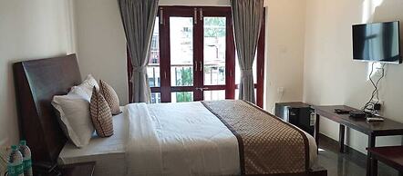 Deep International a Luxury Hotel