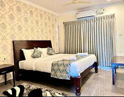 Deep International a Luxury Hotel