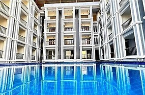 Deep International a Luxury Hotel