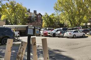 608 Avon Center Lodge 2 Bedroom Condo