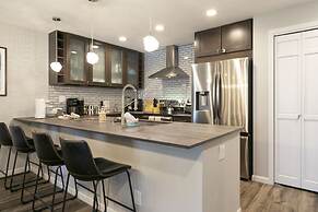 608 Avon Center Lodge 2 Bedroom Condo