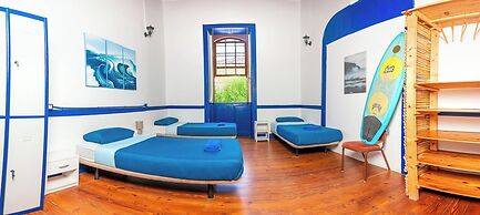Atlantis Surf Hostel