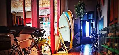 Atlantis Surf Hostel