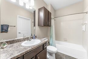 Comfy Soco 1BR King Suite w Gympickleballlaundry