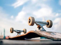 Snug Holiday Home With Garden