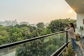 Lime Tree Hotel & One BHK Serviced Apartment - Noida Sector 50 Metro