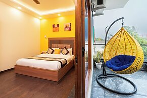 Lime Tree Hotel & One BHK Serviced Apartment - Noida Sector 50 Metro