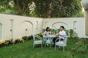 Lime Tree Hotel & One BHK Serviced Apartment - Noida Sector 50 Metro