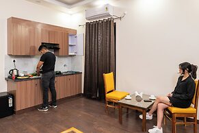 Lime Tree Hotel & One BHK Serviced Apartment - Noida Sector 50 Metro