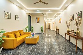 Lime Tree Hotel & One BHK Serviced Apartment - Noida Sector 50 Metro