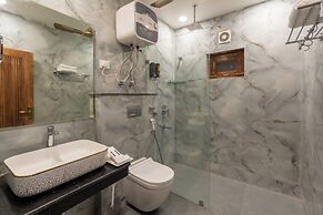 Lime Tree Hotel & One BHK Serviced Apartment - Noida Sector 50 Metro