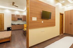 Lime Tree Hotel & One BHK Serviced Apartment - Noida Sector 50 Metro