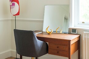 1BD Flat Stoke Newington Well Connected City Centre