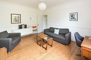 1BD Flat Stoke Newington Well Connected City Centre