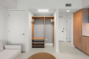 Prime Downtown Location Luxury Studio