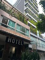 HOTEL A&A SANTA ALEJANDRIA