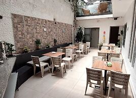 HOTEL A&A SANTA ALEJANDRIA