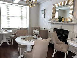 Old Daltongate House