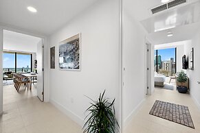 Bayfront 3BR in Downtown Miami